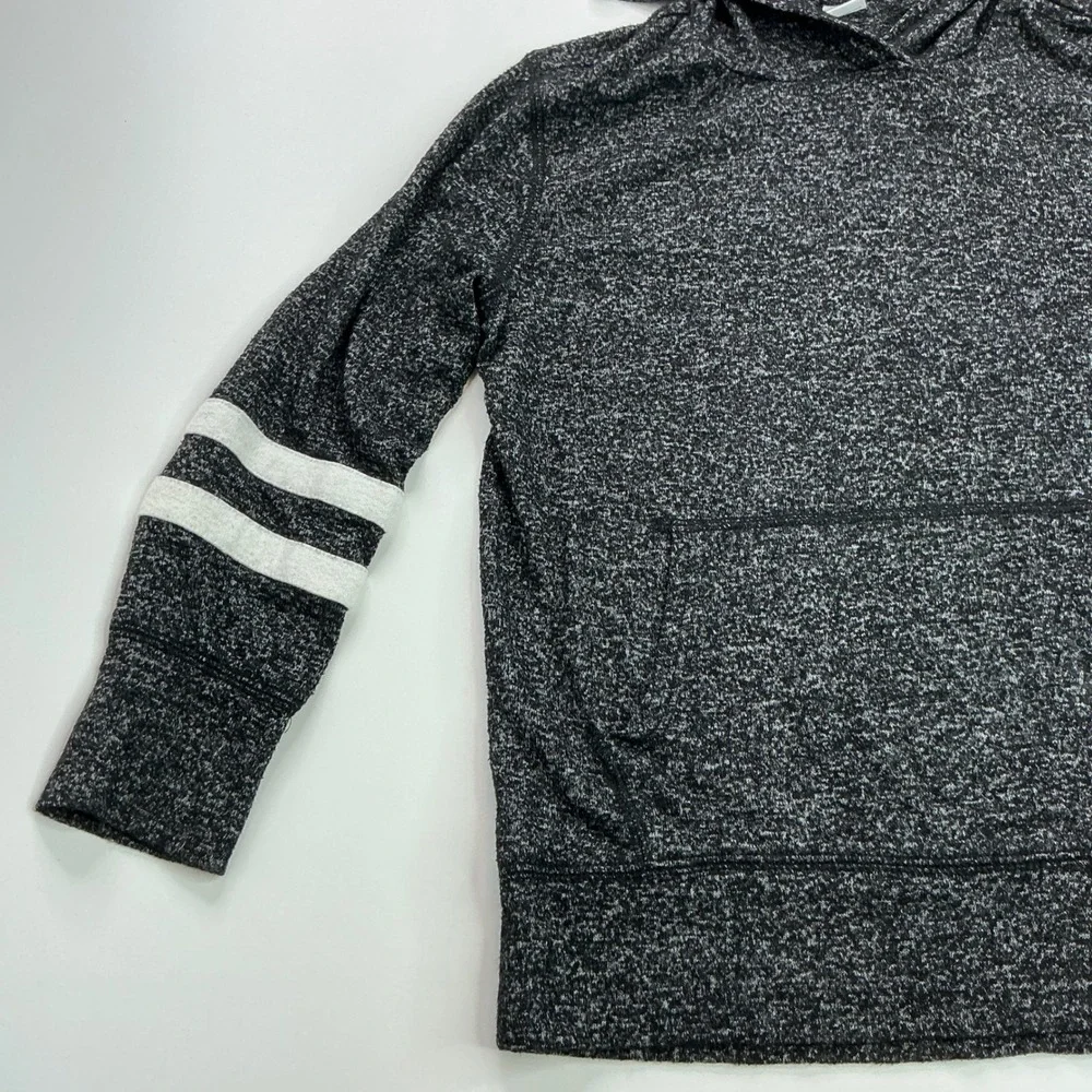 Old Navy Black Jack Plush Pullover Hoodie Kids Size S 6-7 Varsity Stripe Sporty